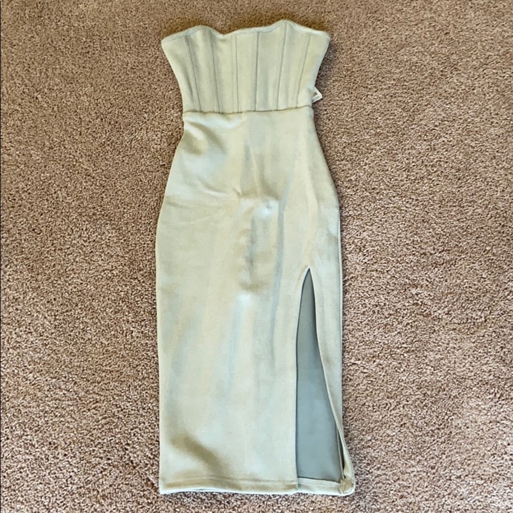 Size: 0 teal faux suede slit midi dress